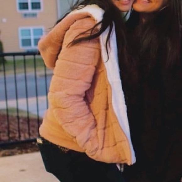 Pink jacket - Picture 2 of 3